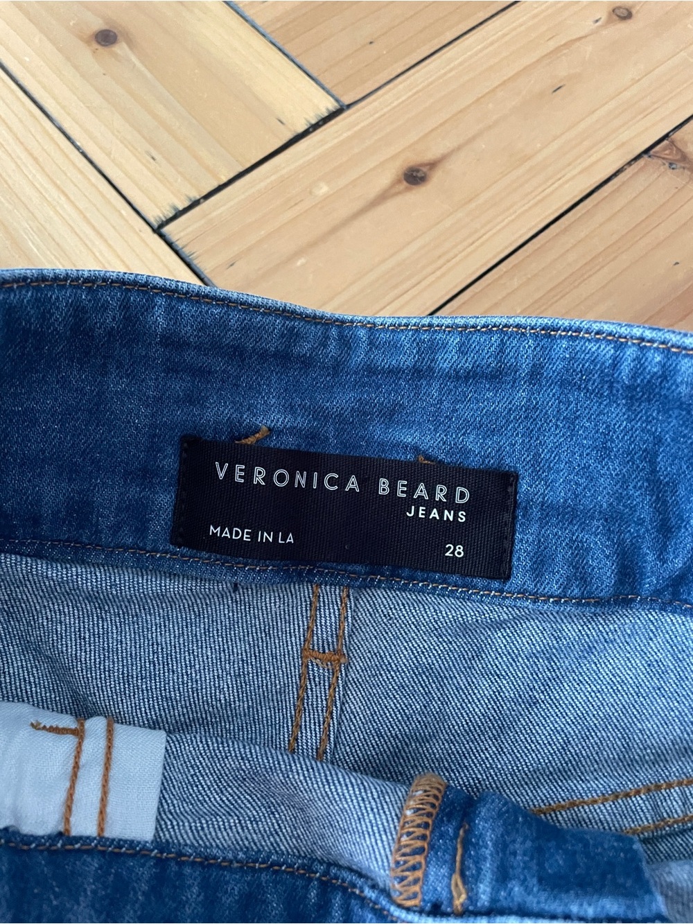 VERONICA BEARD Shorts Women sz 28/6 Blue Denim Jean JAYLEN Cornflower Pleatd - Picture 9 of 11